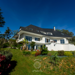 Maison vue Pyrénées avec piscine à Jurançon, 490 m², terrain 5 000 m², 5 chambres